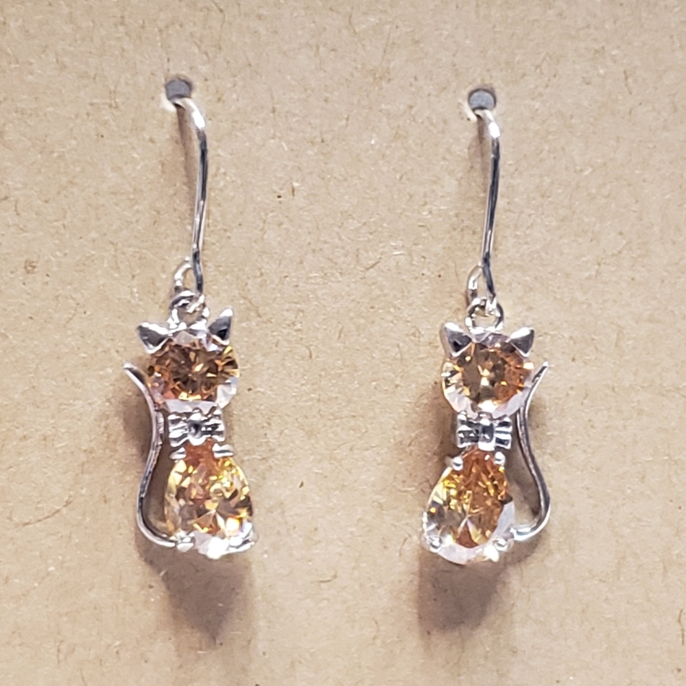 Super Cute Artisan Made Silvertone Crystal Cat Earrings With Wires